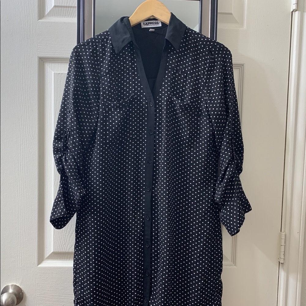 ✅SOLD✅Express Dress Black and White